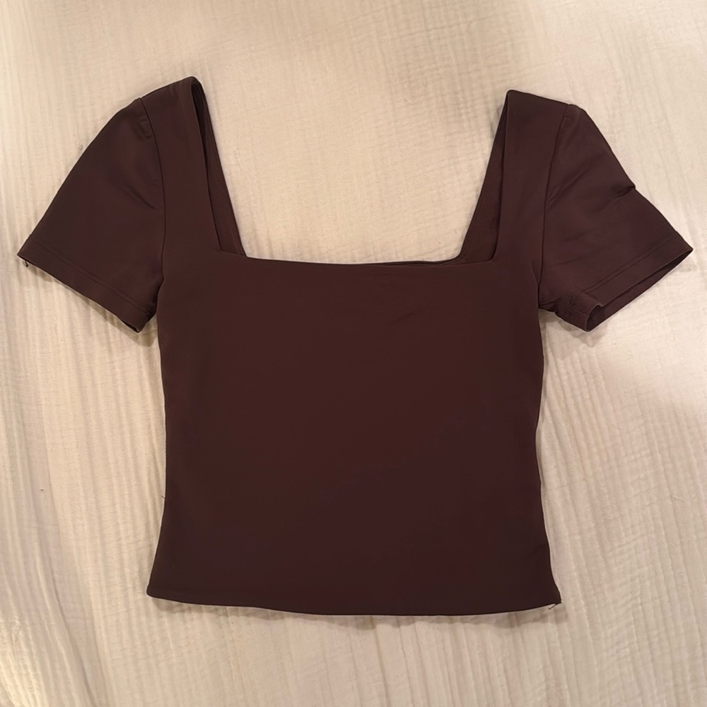 Aritzia Babaton Square Neck top